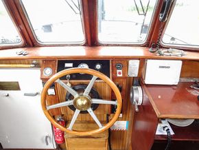 Varend Woonschip ex RWS vlet 14.78