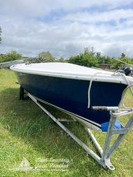 Wayfarer Hartley Boat – Great for Training or Family Cruising