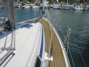 Bavaria 36  - Foredeck