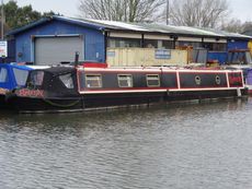 57ft Semi Trad Narrowboat built 1995 by Diamon Narrowboats