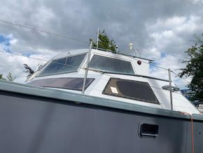 Custom Power Cat 28 ft Twin outboards - Coachroof/Wheelhouse