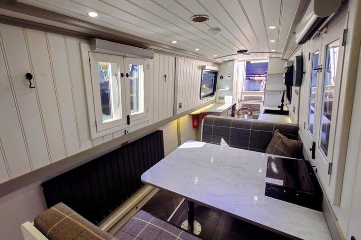 58ft 2021 Cruiser Stern Narrowboat built by Swan Boats with Bow Thrust