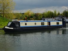 LUCY KATE • 57ft 2in, Cruiser Stern, 2 + 2 Berth