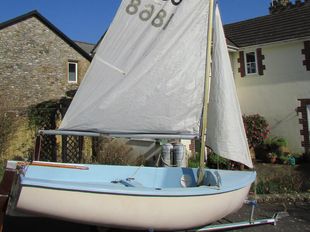 GULL SAILING DINGHY