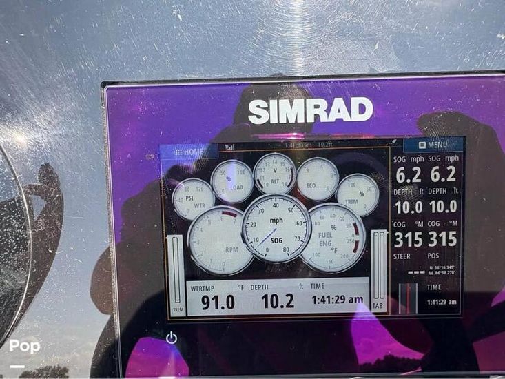 2018 Sea Ray 210 spx