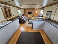 Collingwood Widebeam 70 feet 3 bedrooms! 