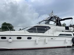 1990 Broom 37
