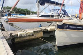 Cornish Crabber 22  - Bow