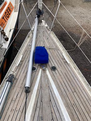 Seldon bowsprit