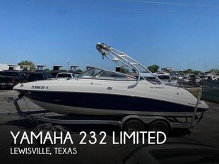 2009 Yamaha 232 Limited