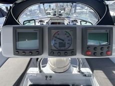 Exceptional condition Beneteau Oceanis 423 - Two Cabins