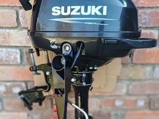 Suzuki DF2.5L, Outboard - 2.5HP Long Shaft (508mm) engine, As New
