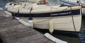 Cornish Crabber 22  - Hull Close Up