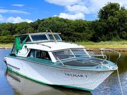 Delmar 1- 24ft 6ins 1977 Coronet 24 2 berth motor cruiser.