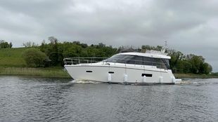 Sealine F42