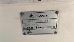 Jeanneau Prestige 36