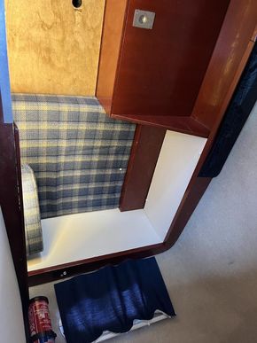 PORT rear bunk