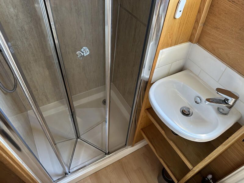 Shower Basin