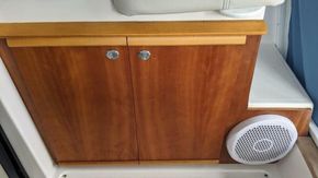 04 Galley   2017 Cutwater 242 Sport Coupe (6)