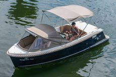2022 Maxima 600 19' River Cruiser
