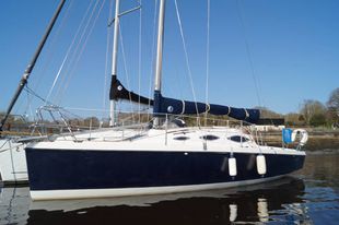 2009 Parker Crystal 808 27ft Racing yacht
