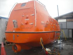 LIFEBOAT 7.5m, LIKE NEW COND.
