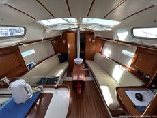 2007 Beneteau Oceanis Clipper 323