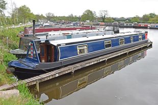 58ft Semi-Trad Stern Narrowboat