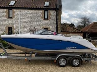2015 Scarab 195