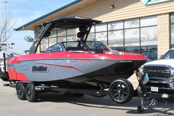 2020 Malibu wakesetter 25 lsv