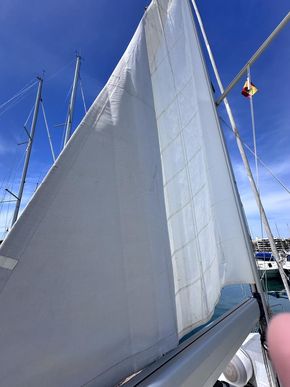 2017 Bavaria 37 Cruiser 38