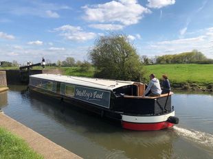 57ft x 10ft Cruiser stern widebeam. 2016