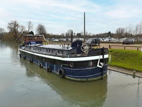 Barge Houseboat 62ft with permanent mooring Rental Investment - Main Photo