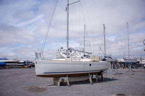 2002 Beneteau First 211 2