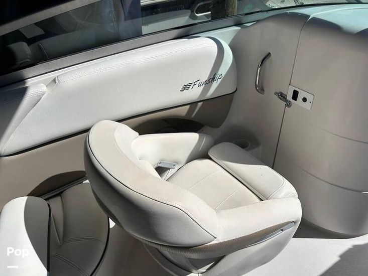 2005 Four Winns funship 264