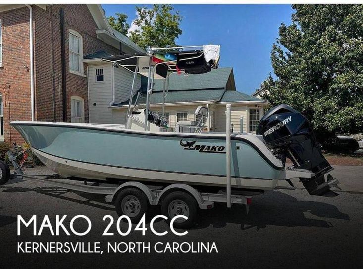 2012 Mako 204 center console