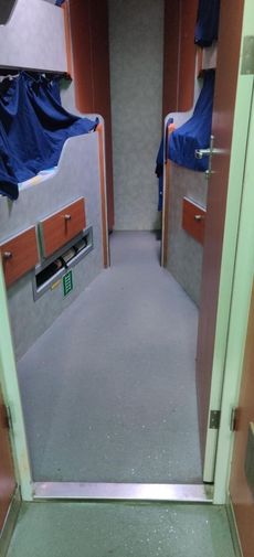 2010 Crew Boat For Charter