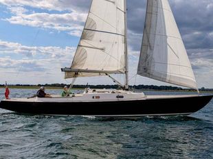 Rustler Yachts 33