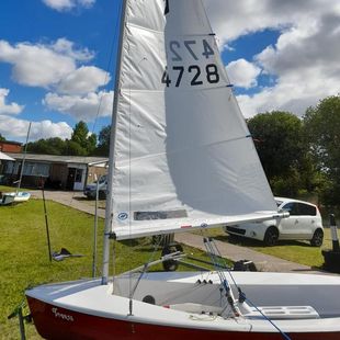 Used sailing deals dinghy for sale