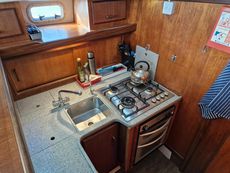 Motor Yacht Fairline Turbo 36 Aft Cabin Flying Bridge