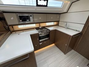 2024 Bavaria C46  10
