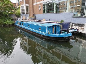 Viking Wide Beam 60 x 10 Highly desirable mooring - Exterior