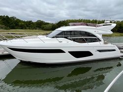 2019 Princess F50 with Seakeeper Gyro