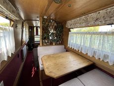 Dinette Fwrd 1