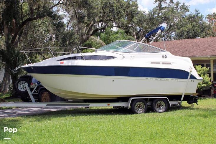 2007 Bayliner 245 sunbridge