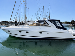 2006 Princess V42 1