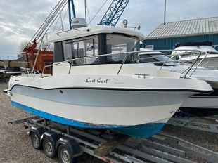 2016 Arvor 690 Pilothouse