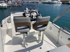 2022 Beneteau Flyer 6