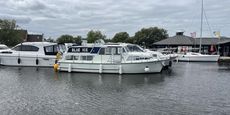 Broom 30