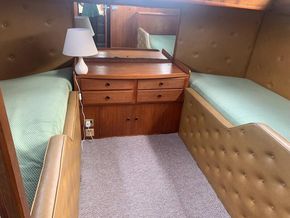 Aft cabin